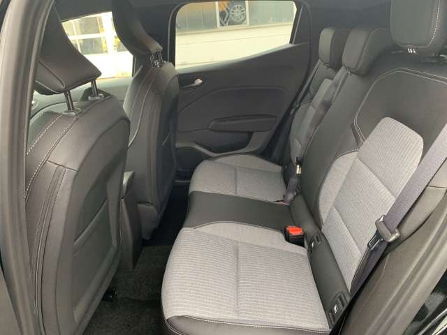 Fahrzeugbild eines Renault Clio