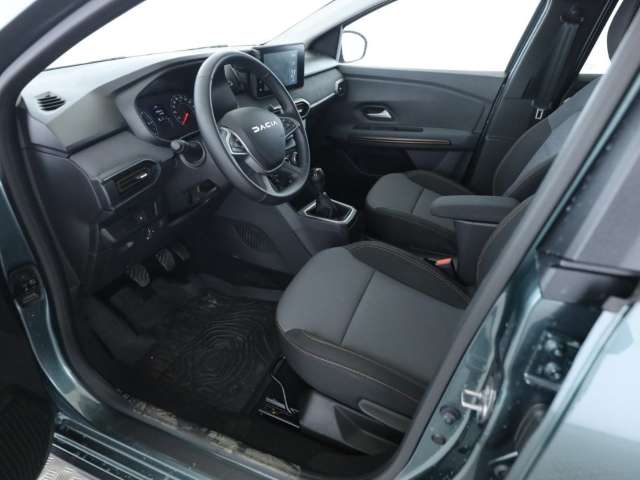 Fahrzeugbild eines Dacia Jogger