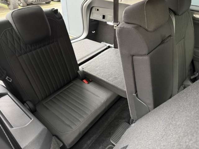 Fahrzeugbild eines Volkswagen Tiguan Allspace