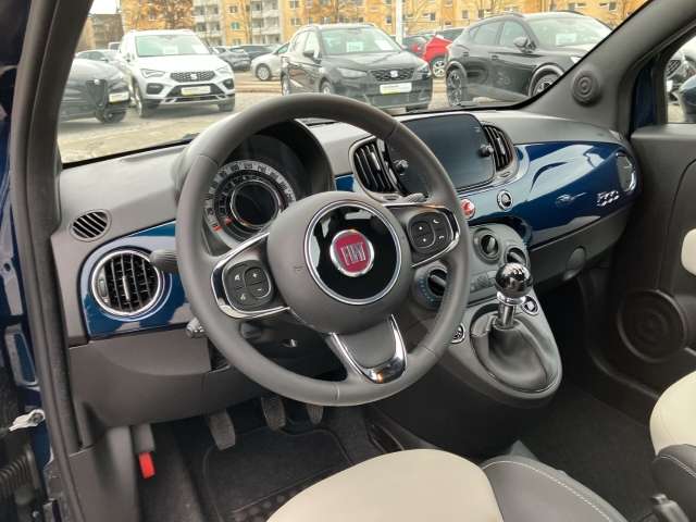 Fahrzeugbild eines Fiat 500