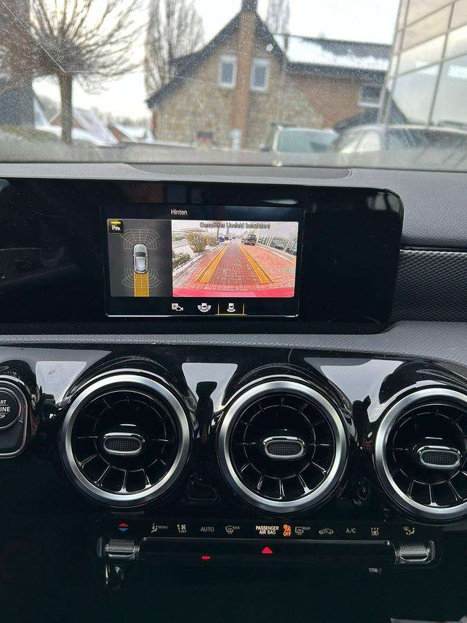 Fahrzeugbild eines Mercedes-Benz A-Klasse