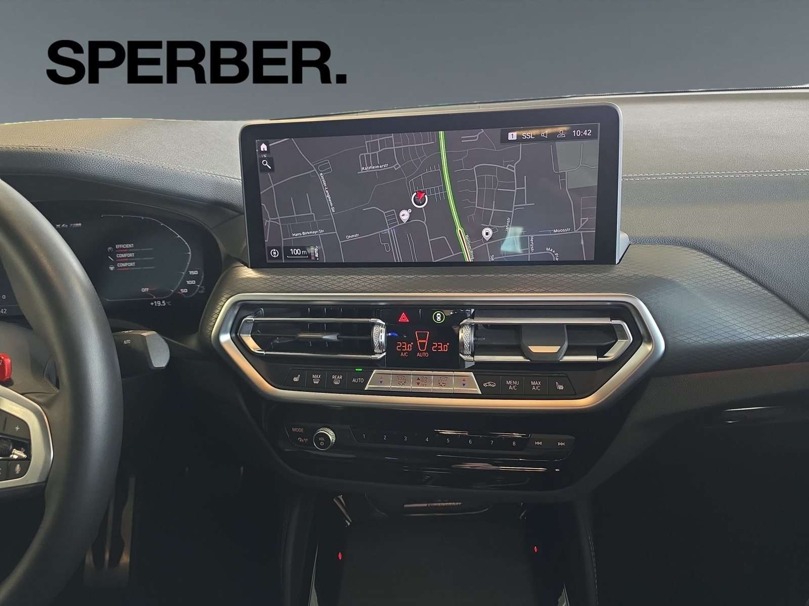 Fahrzeugbild eines BMW X4