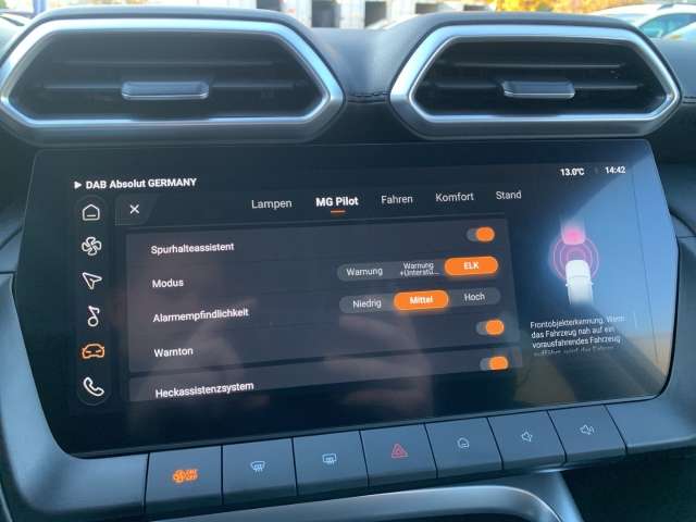 Fahrzeugbild eines MG ZS