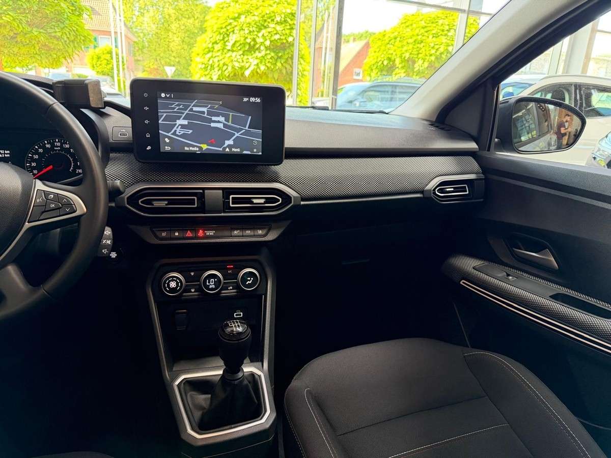 Fahrzeugbild eines Dacia Jogger