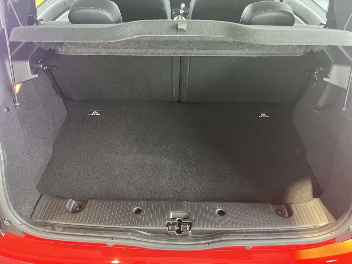 Fahrzeugbild eines Renault Twingo
