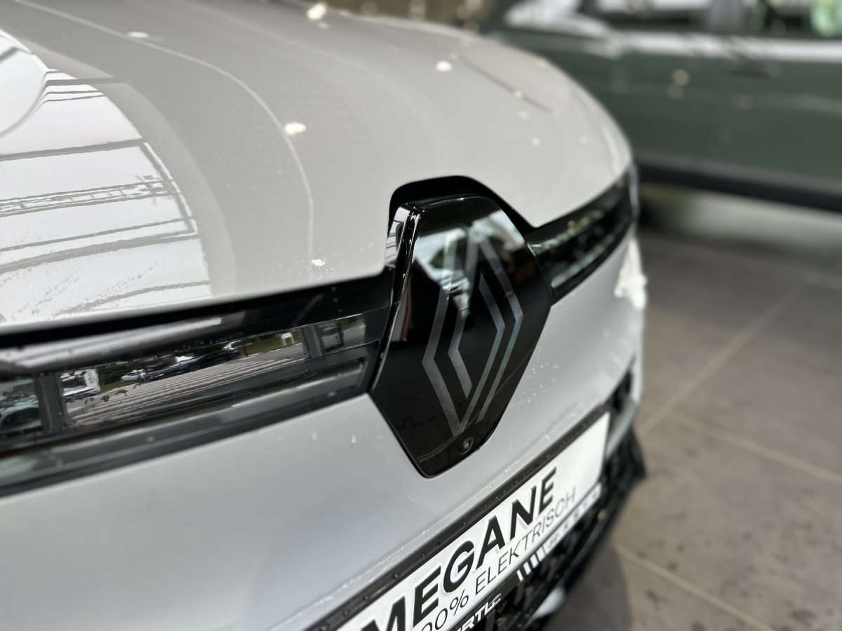 Fahrzeugbild eines Renault Megane E-TECH