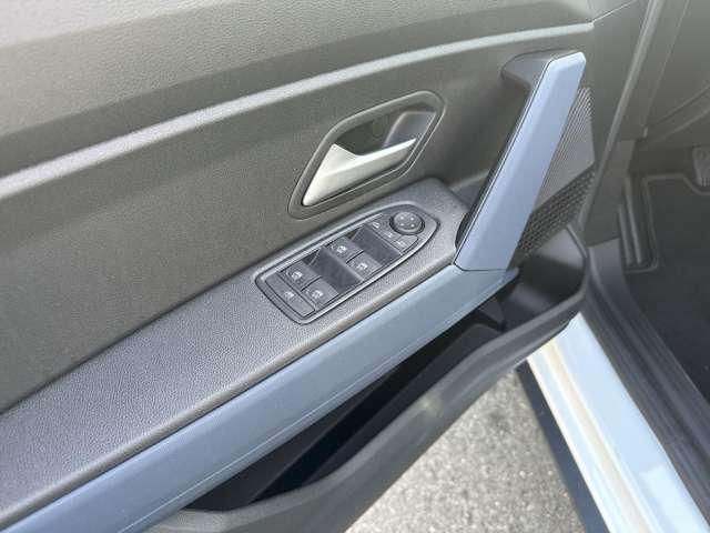 Fahrzeugbild eines Dacia Duster