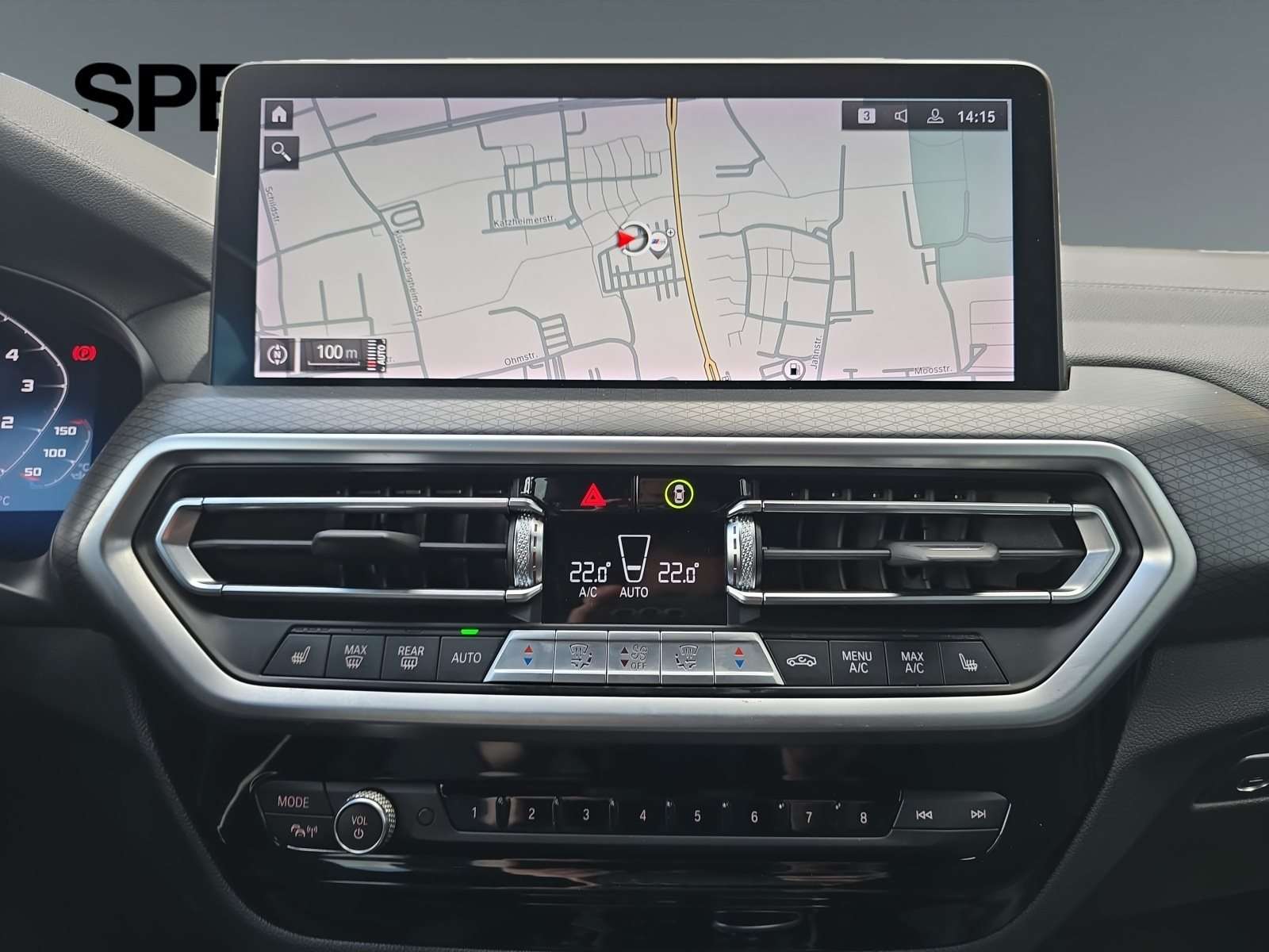 Fahrzeugbild eines BMW X3