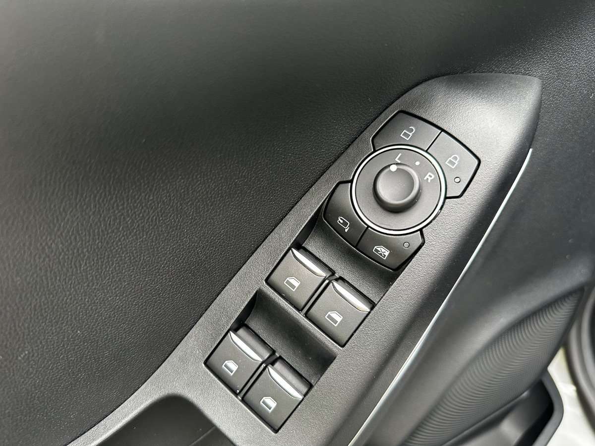 Fahrzeugbild eines Ford Puma