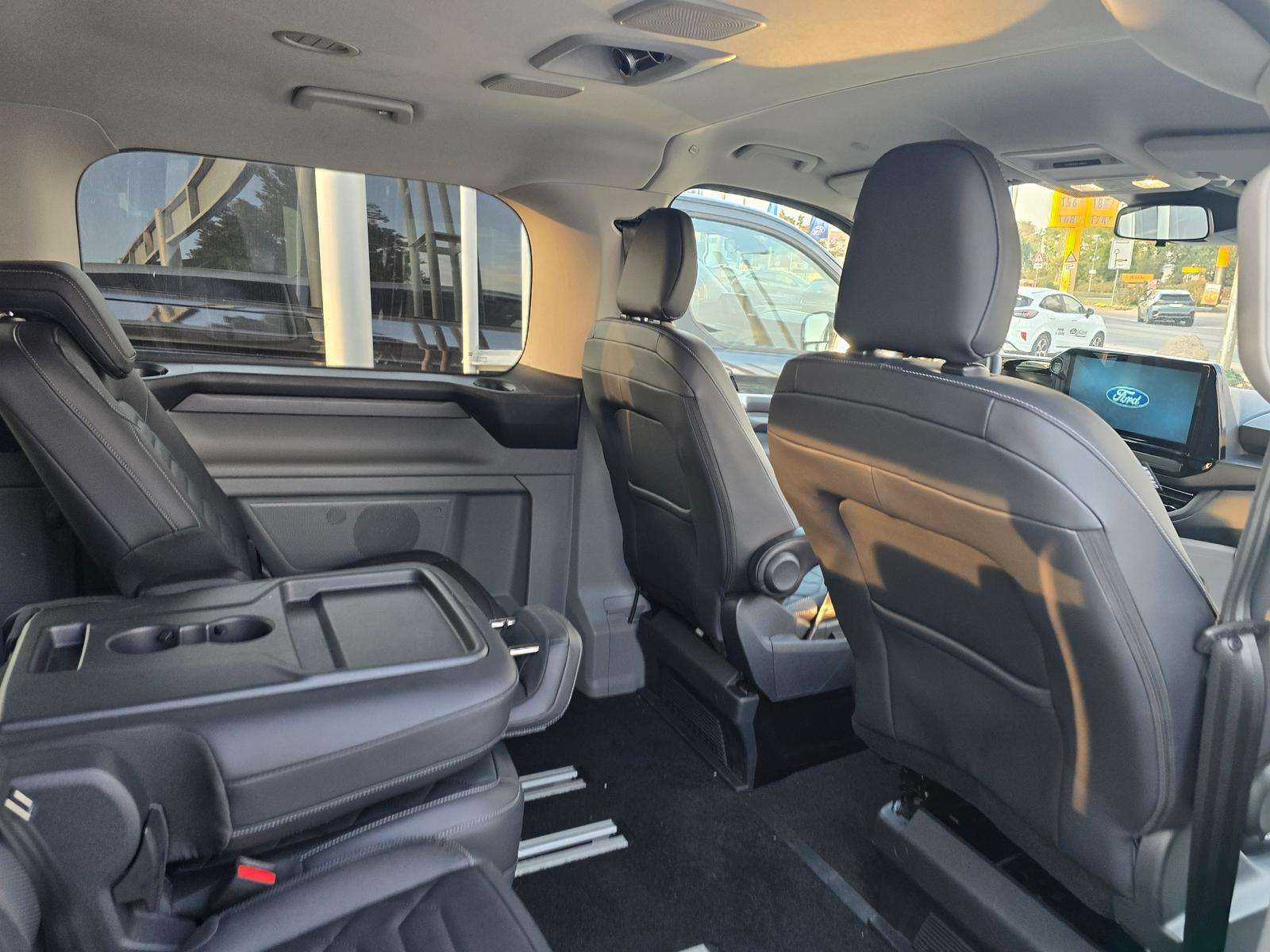 Fahrzeugbild eines Ford Tourneo Custom