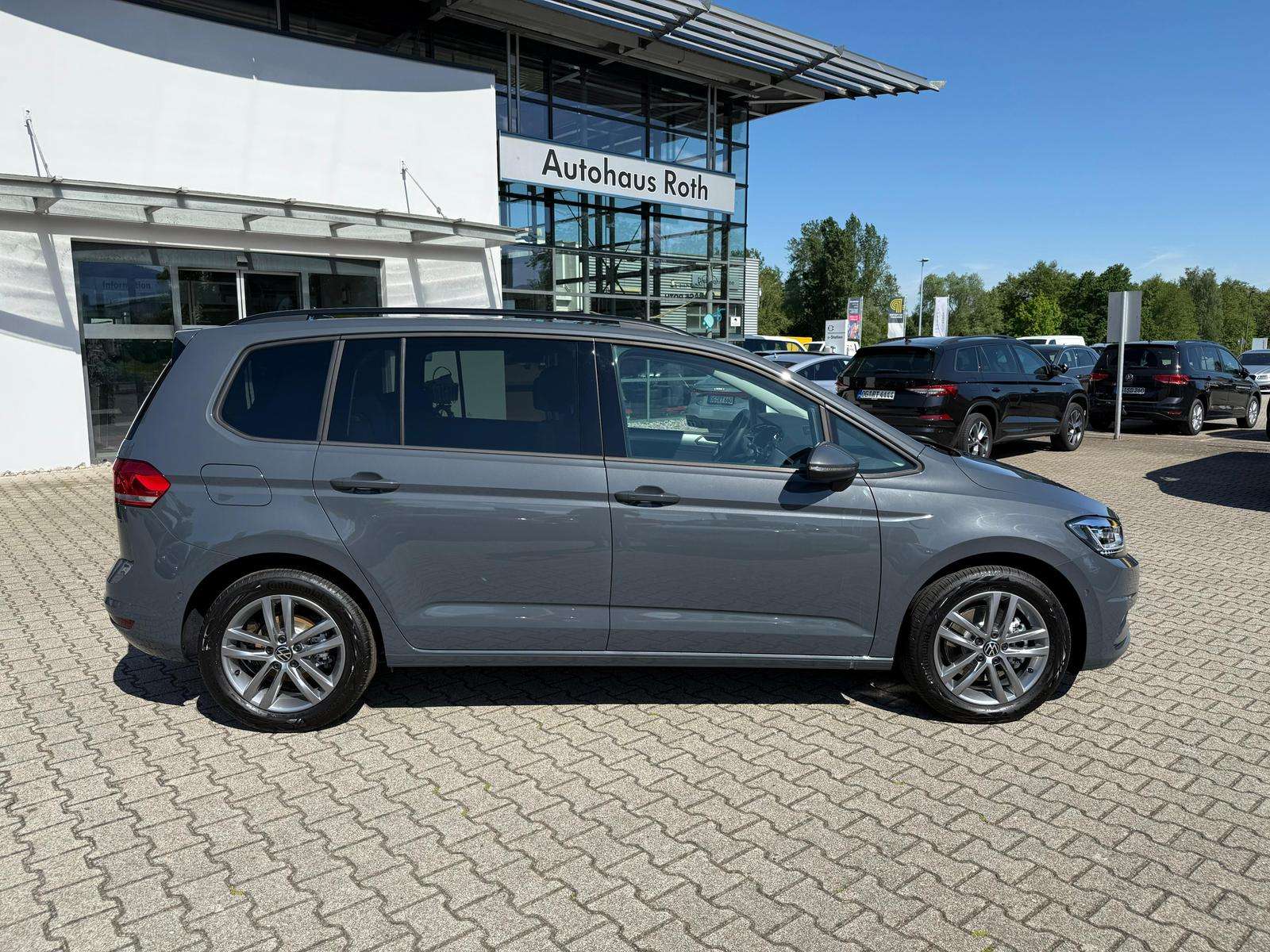 Fahrzeugbild eines Volkswagen Touran