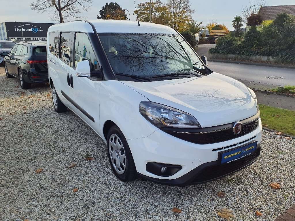 Fahrzeugbild eines Fiat Doblò