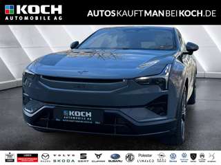 Schräge Frontansicht auf einen Polestar 3 , freigestellt