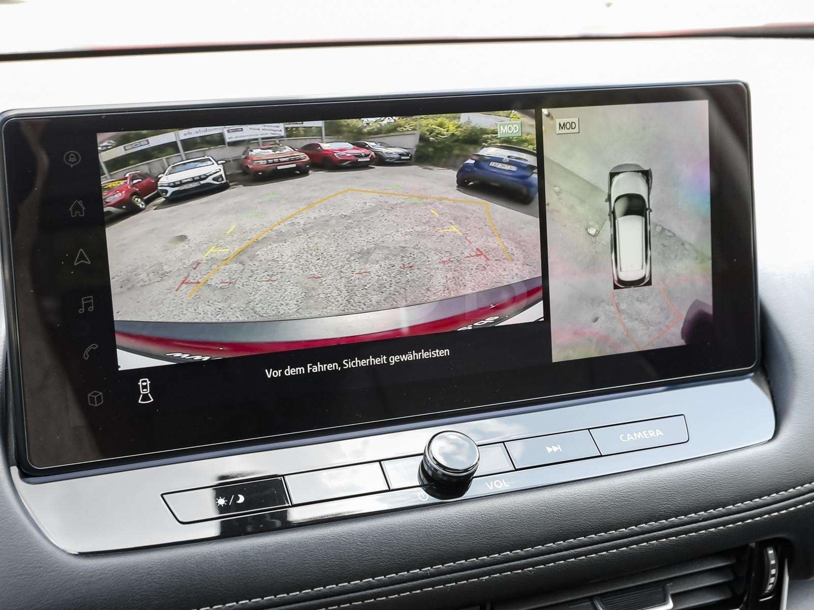 Fahrzeugbild eines Nissan X-TRAIL