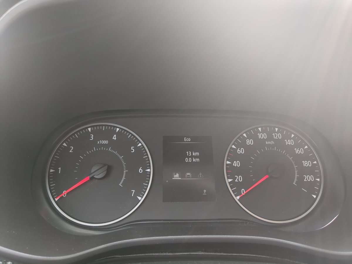 Fahrzeugbild eines Dacia Sandero