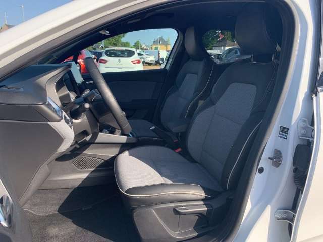 Fahrzeugbild eines Renault Clio
