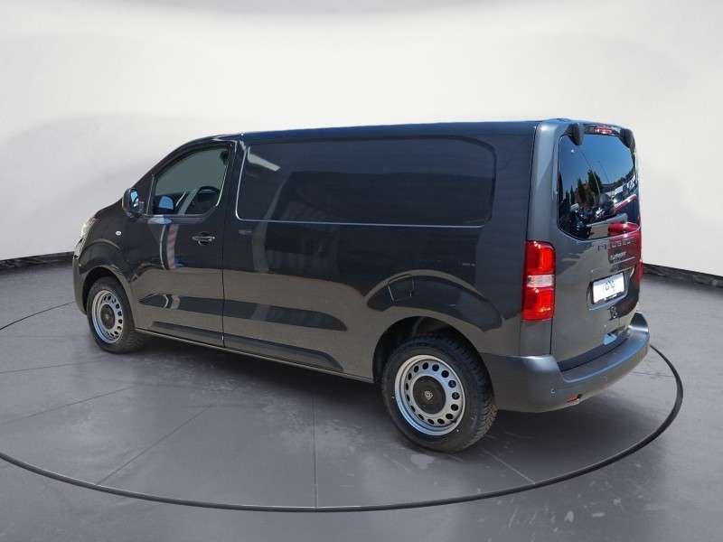 Fahrzeugbild eines Peugeot Expert