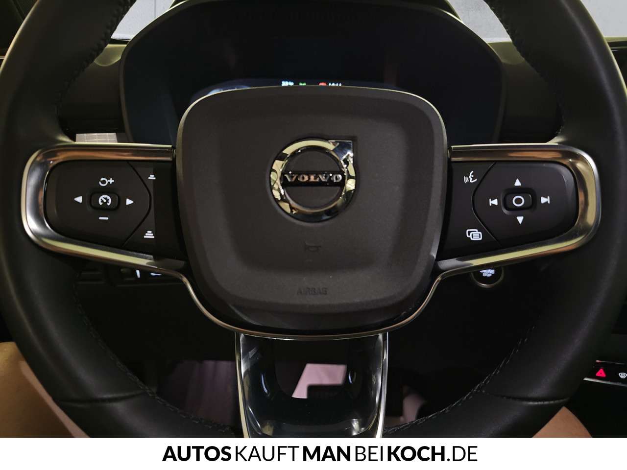 Fahrzeugbild eines Volvo XC40