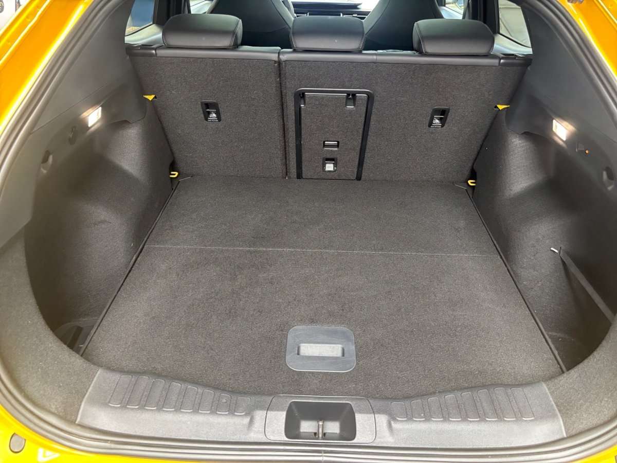 Fahrzeugbild eines Ford Capri