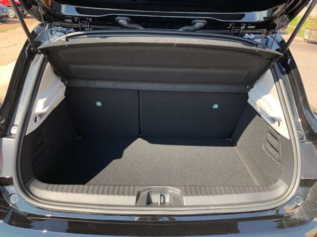 Fahrzeugbild eines Renault Clio