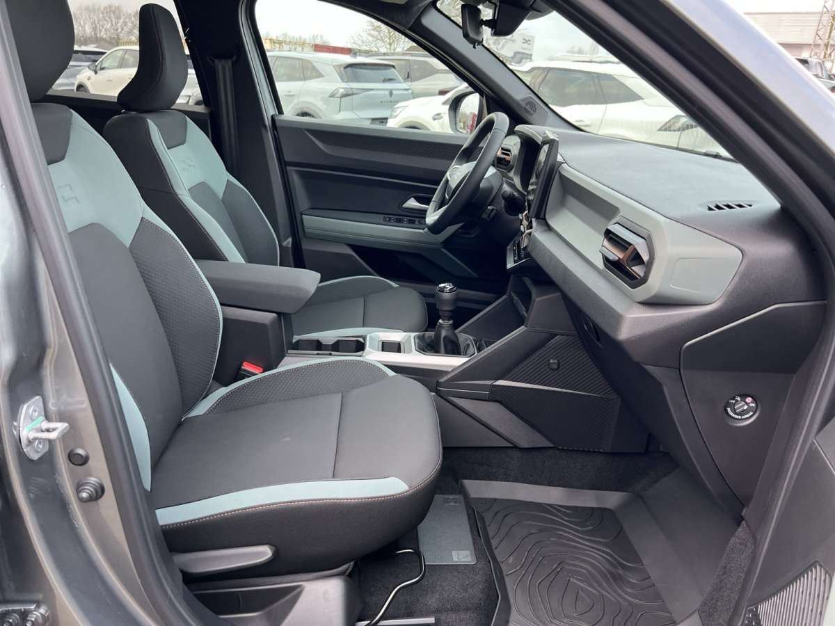 Fahrzeugbild eines Dacia Bigster