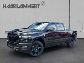 Schräge Frontansicht auf einen Dodge RAM , freigestellt