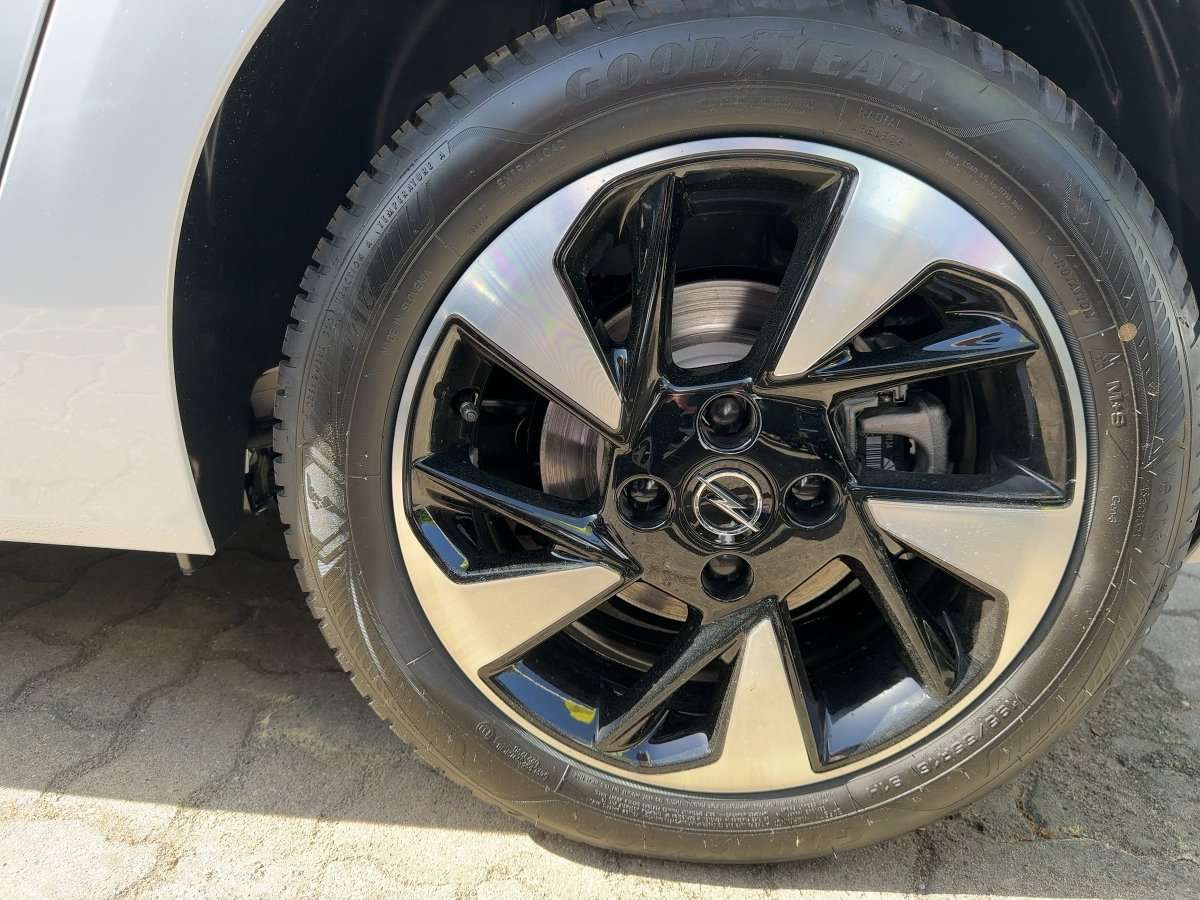 Fahrzeugbild eines Opel Corsa