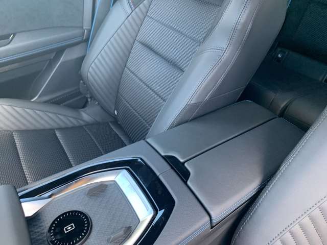 Fahrzeugbild eines Renault Austral