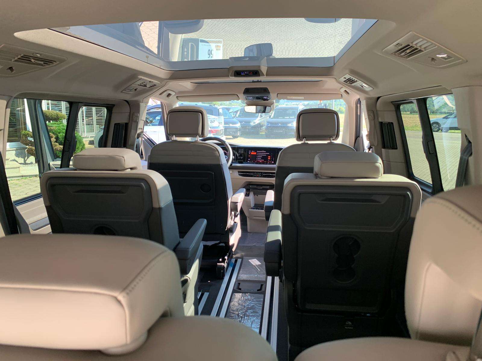 Fahrzeugbild eines Volkswagen Multivan