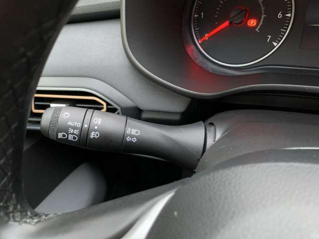 Fahrzeugbild eines Dacia Jogger