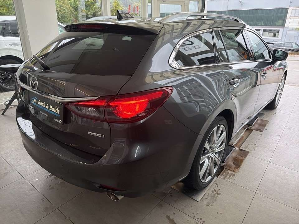 Fahrzeugbild eines Mazda Mazda6