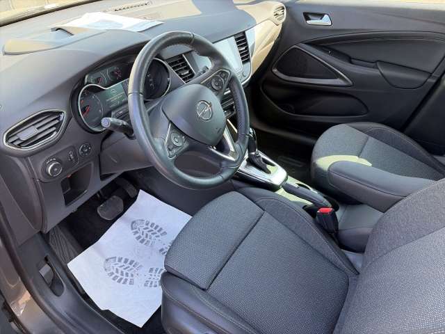 Fahrzeugbild eines Opel Crossland X