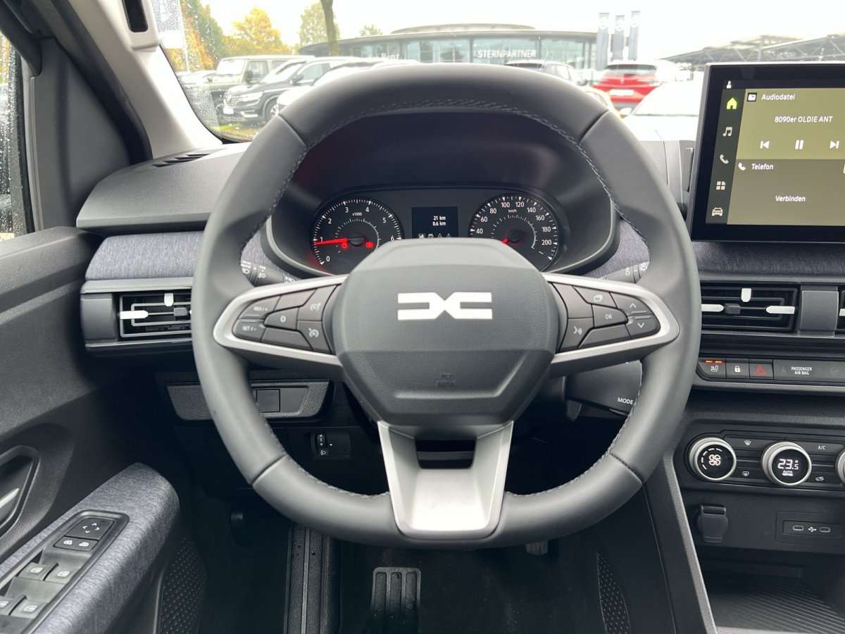 Fahrzeugbild eines Dacia Jogger