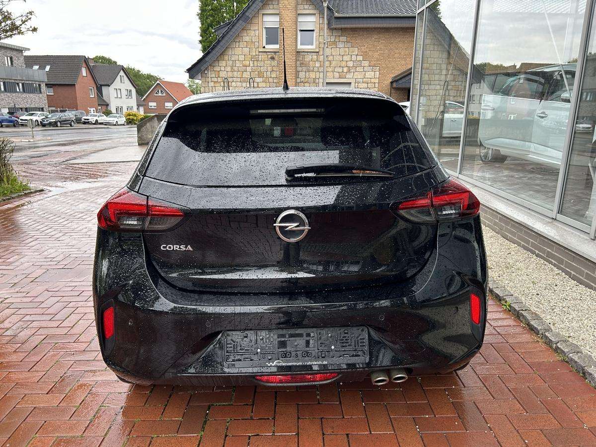 Fahrzeugbild eines Opel Corsa
