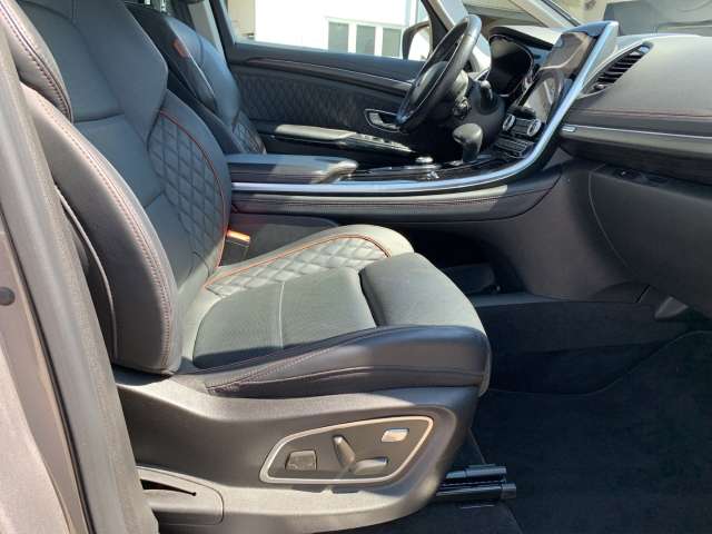 Fahrzeugbild eines Renault Espace