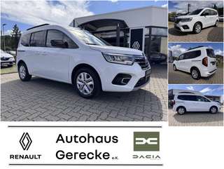Schräge Frontansicht auf einen Renault Kangoo , freigestellt