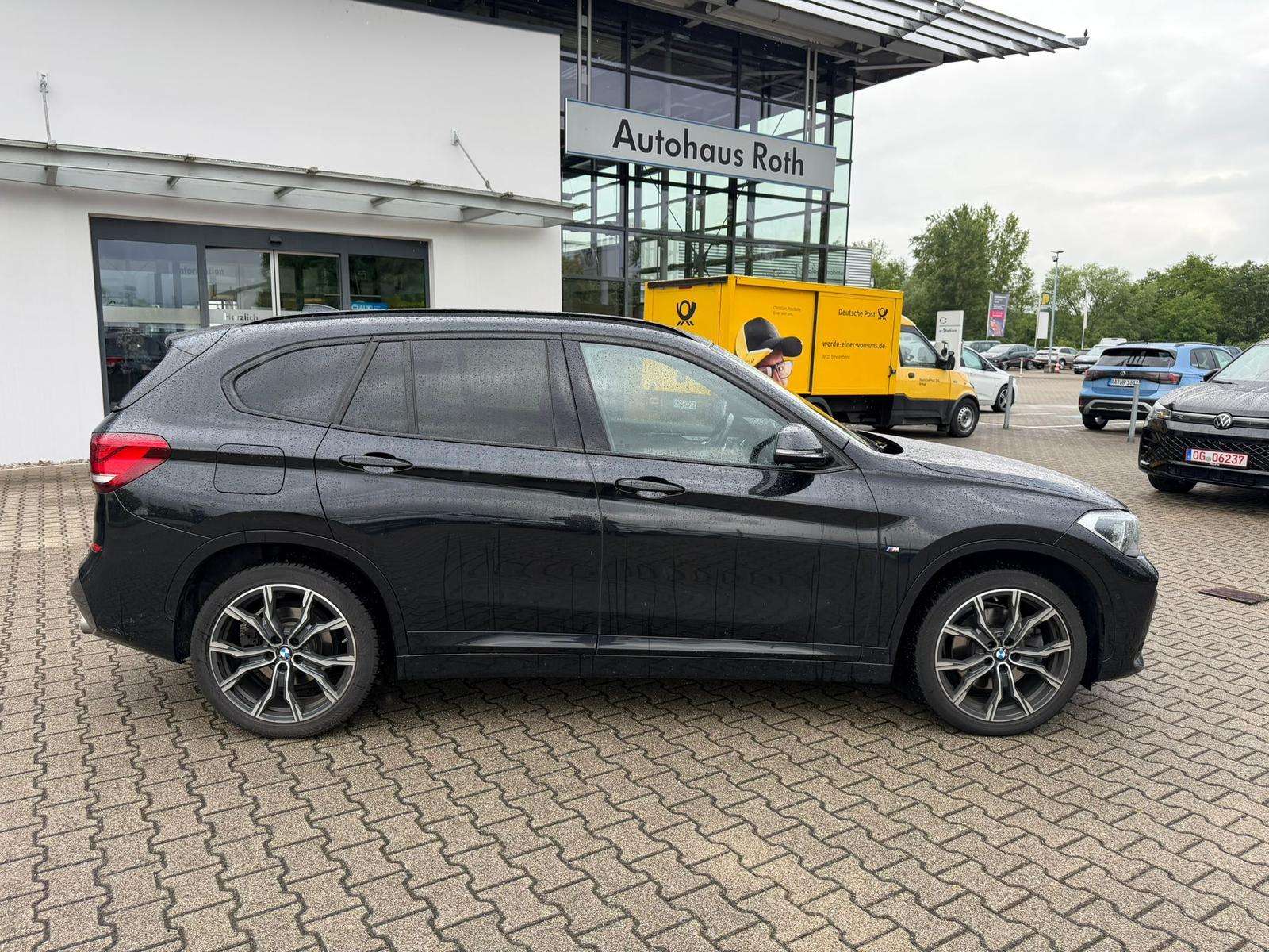 Fahrzeugbild eines BMW X1