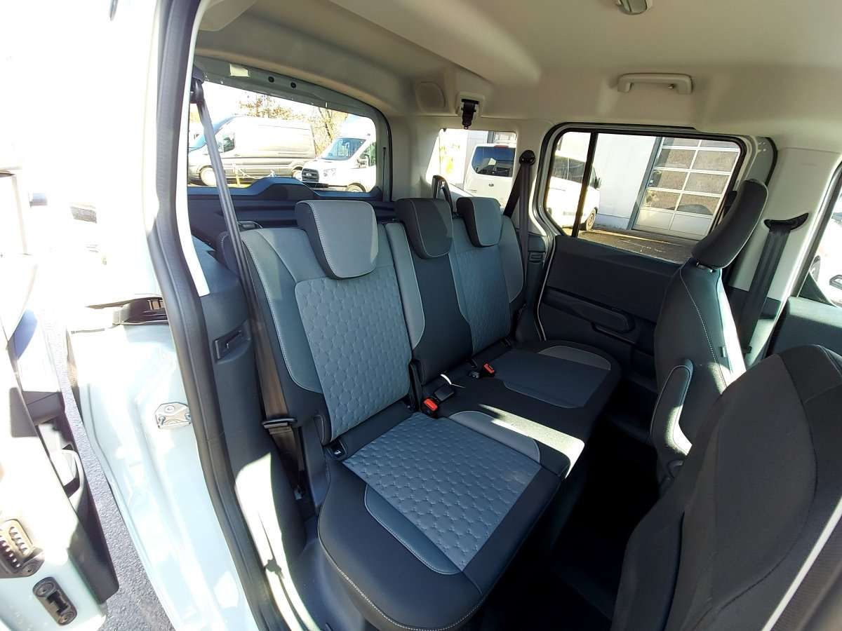 Fahrzeugbild eines Ford Tourneo Courier