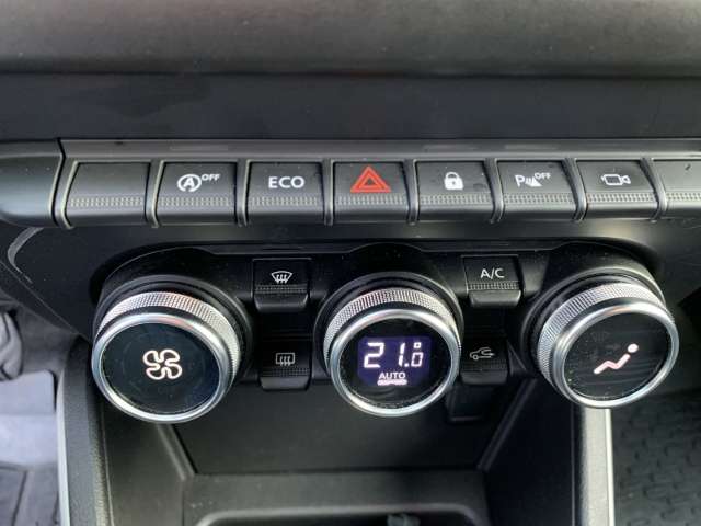 Fahrzeugbild eines Dacia Duster