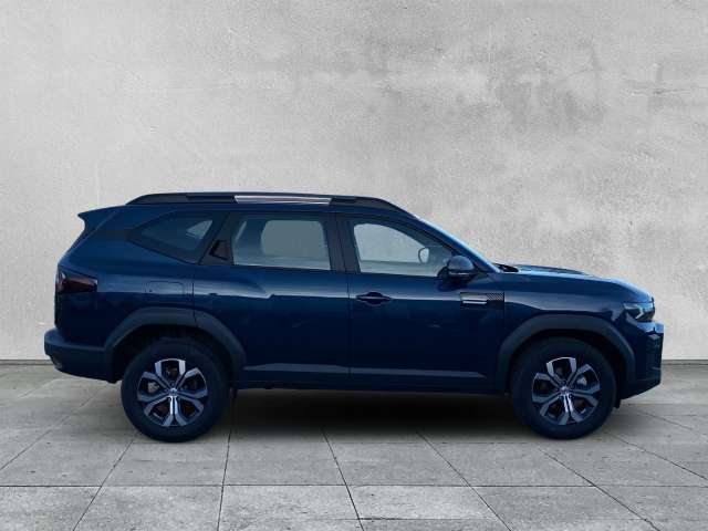Fahrzeugbild eines Dacia Bigster
