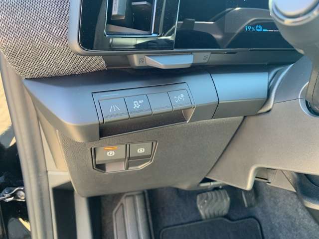 Fahrzeugbild eines Renault Megane E-TECH