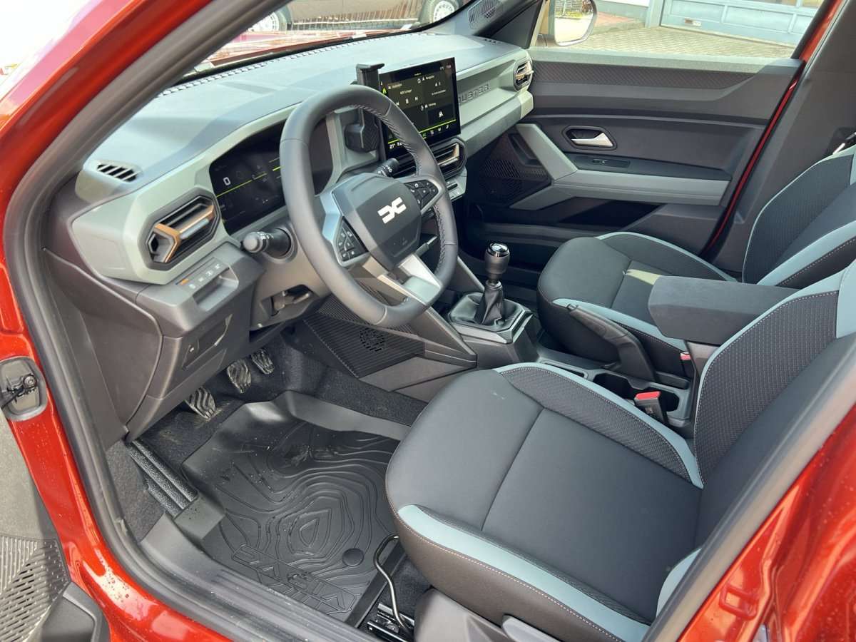 Fahrzeugbild eines Dacia Duster