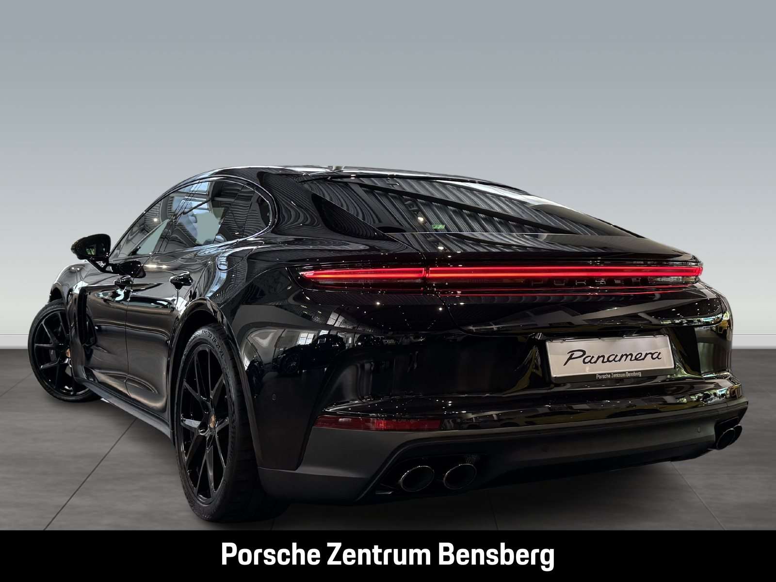 Fahrzeugbild eines Porsche Panamera