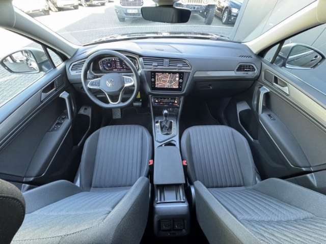 Fahrzeugbild eines Volkswagen Tiguan Allspace