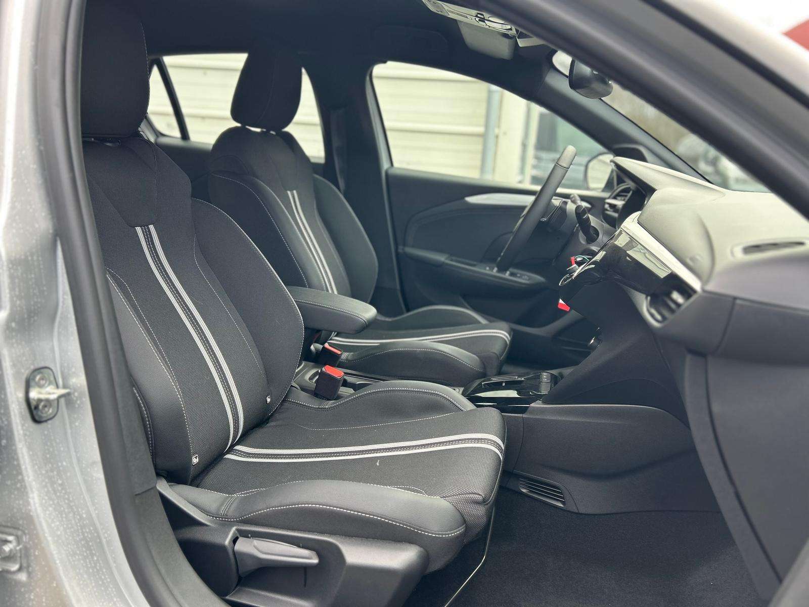 Fahrzeugbild eines Opel Corsa