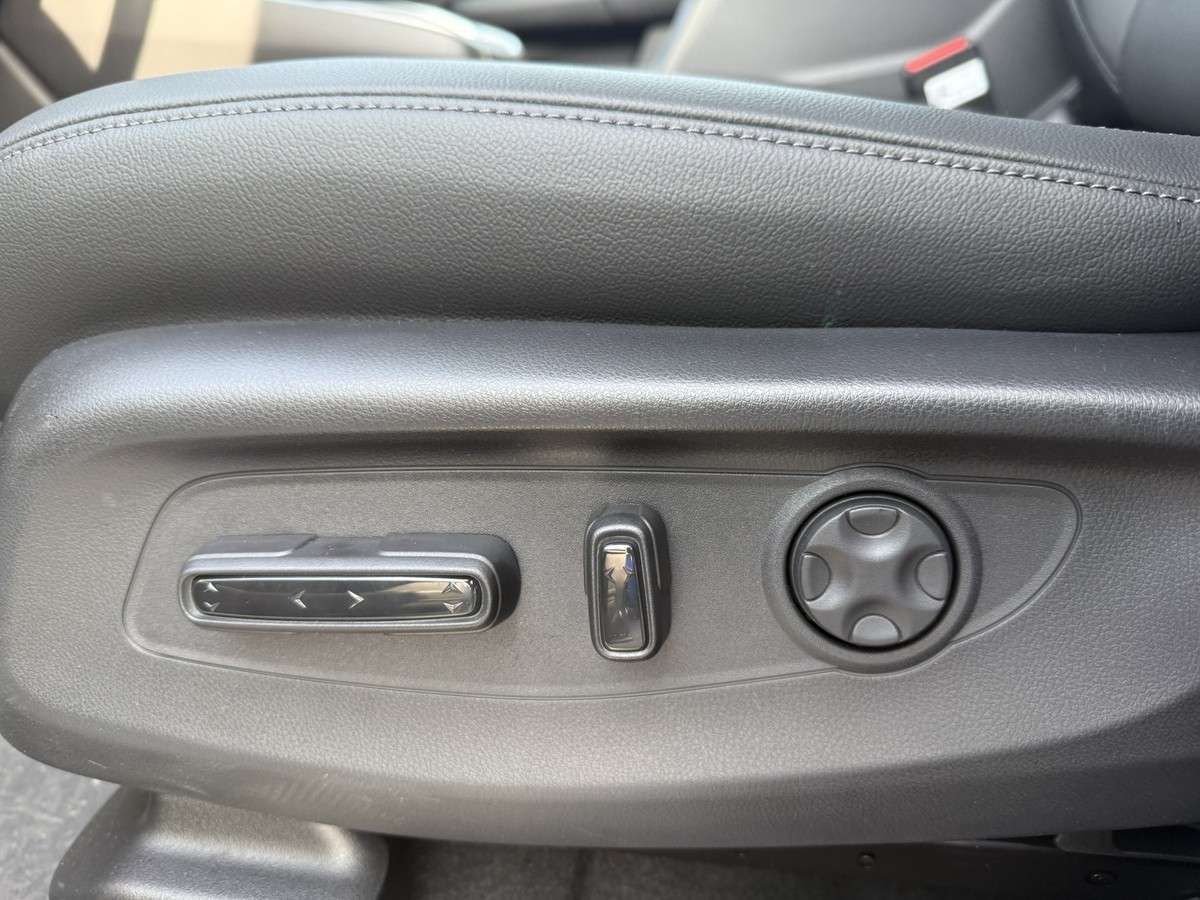 Fahrzeugbild eines Honda CR-V