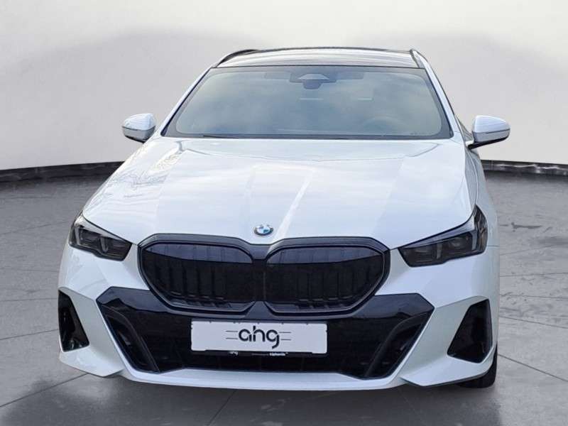 Fahrzeugbild eines BMW 5er-Reihe