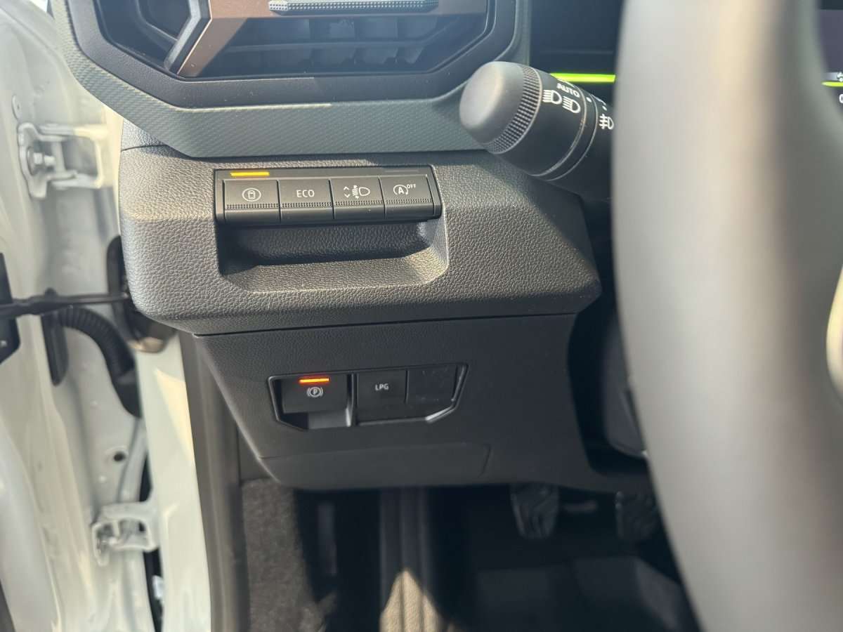 Fahrzeugbild eines Dacia Duster