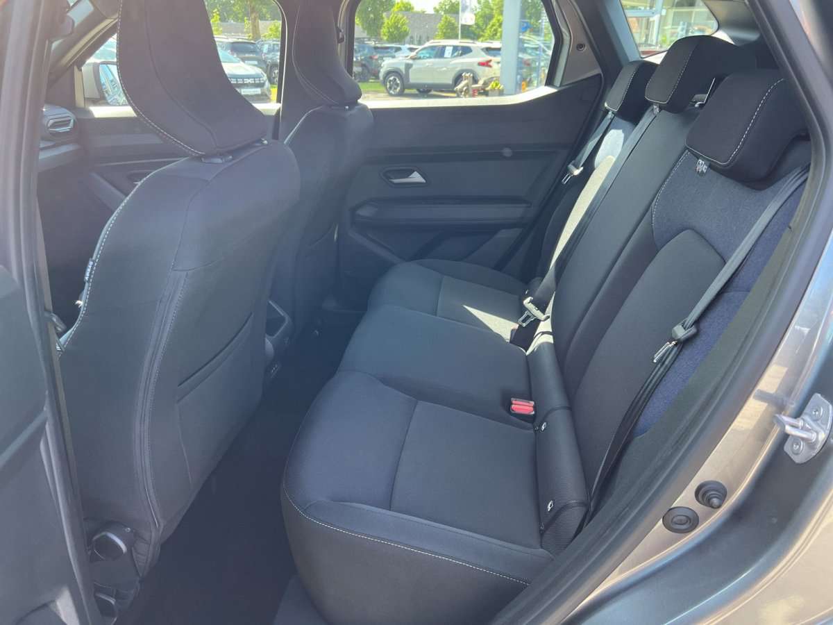 Fahrzeugbild eines Dacia Duster
