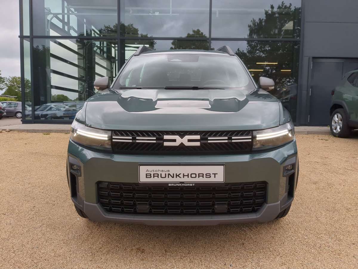 Fahrzeugbild eines Dacia Bigster
